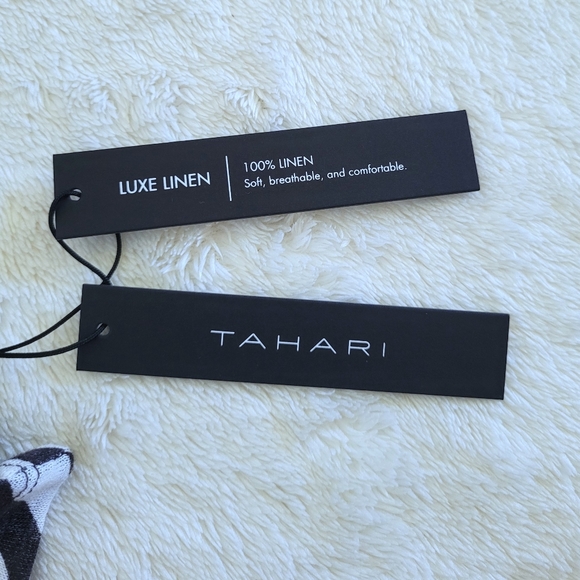 Tahari Zebra🦓 Striped Linen Top - NWT - Picture 6 of 13